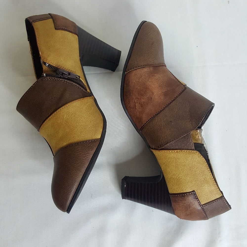 Born N.Y Transit Patchwork Leather Booties 7.5 - image 2